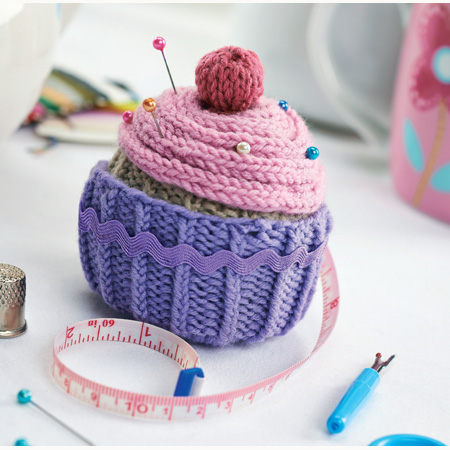 knitted cupcake tape measure