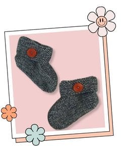 Garter stitch baby booties